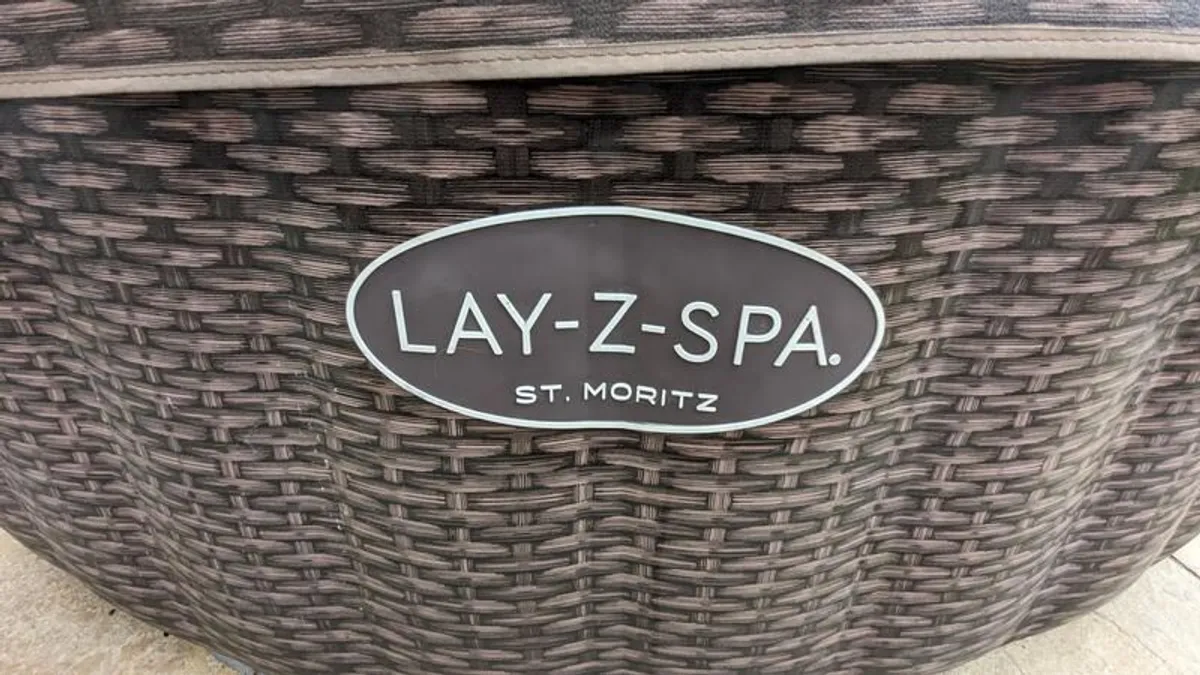 Jacuzzi - Image 2