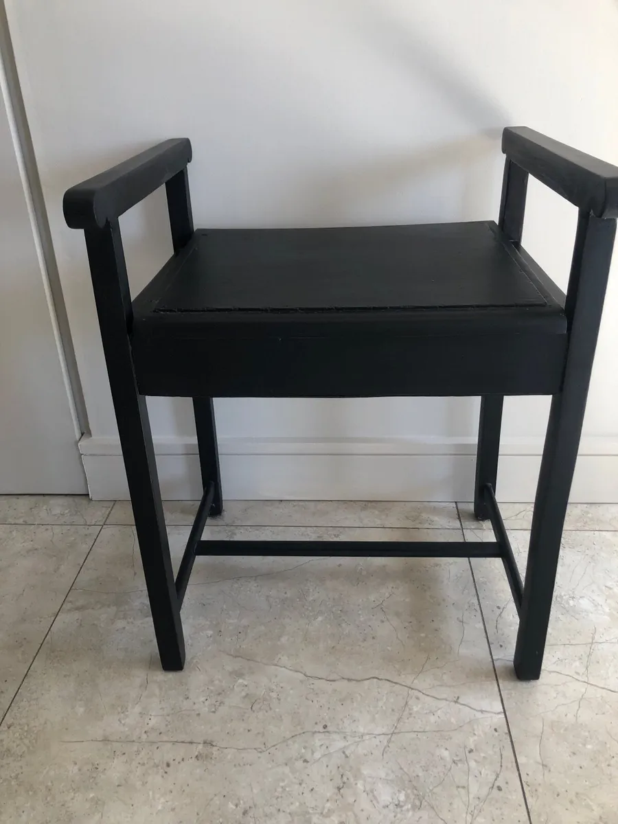 Piano stool - Image 1