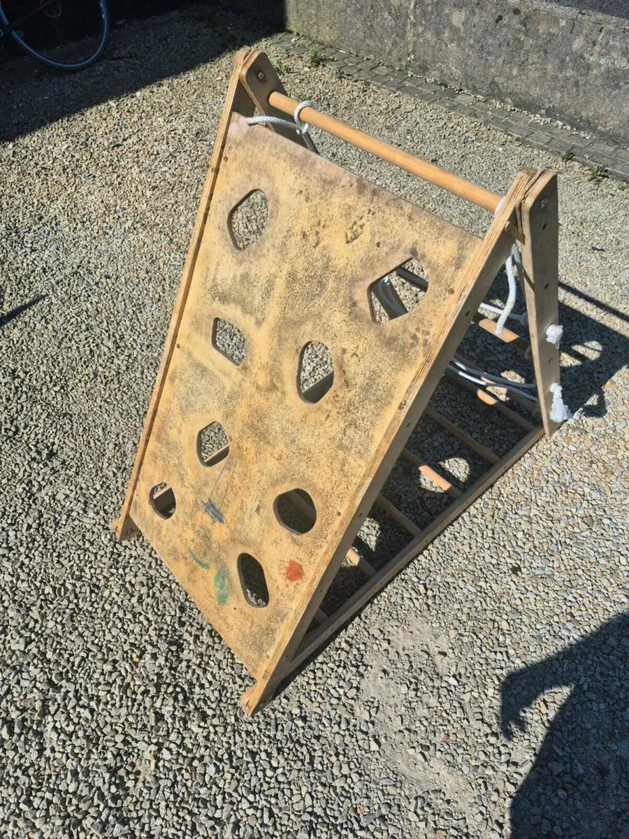 Climbing Frame - Image 3