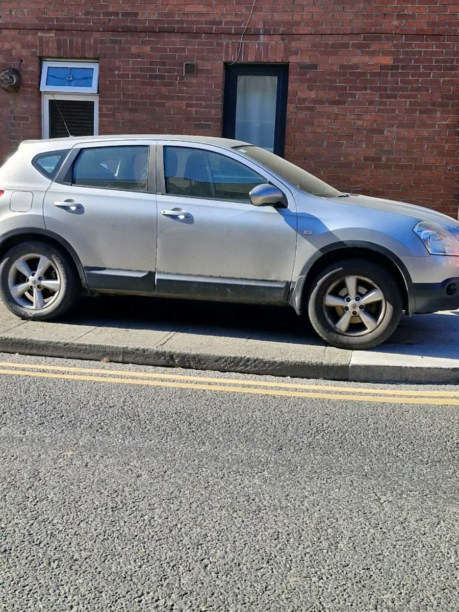 Nissan Qashqai 2008 Diesel - Image 2