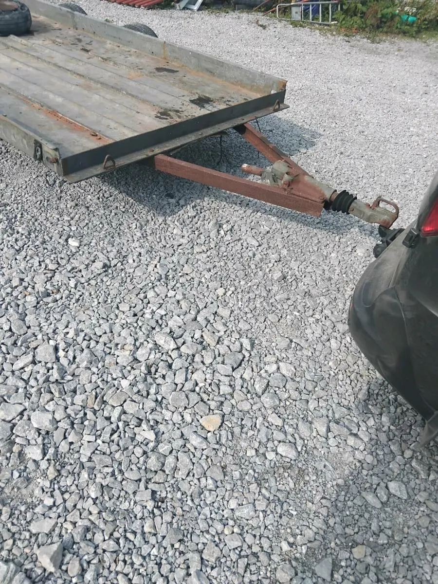 car transporter needs tlc - Image 1