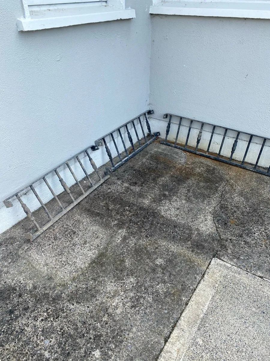 Steel fence - Image 1