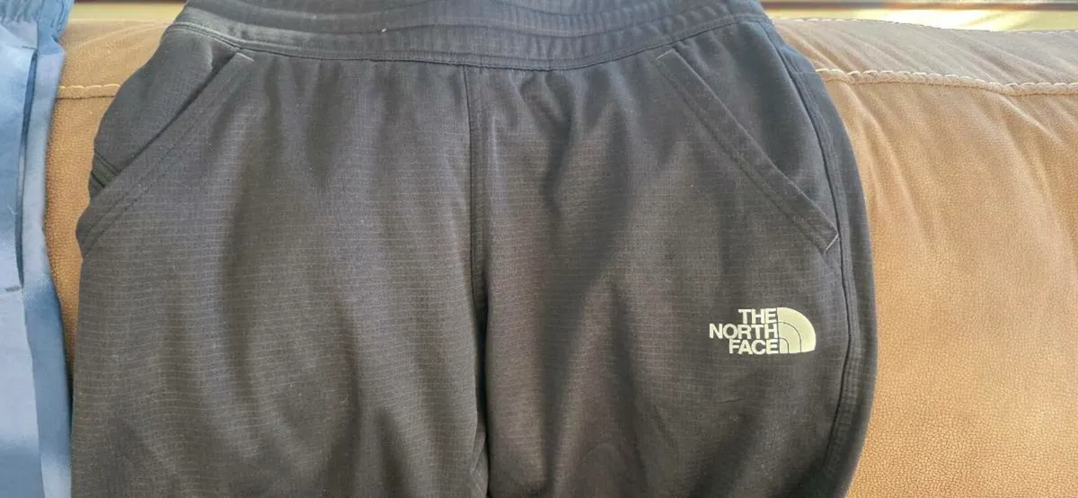 North face,Monterrain boys pants, shorts - Image 2