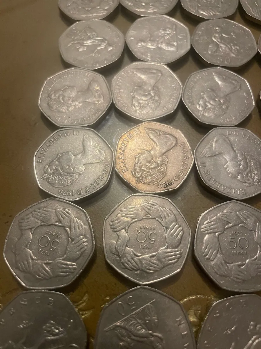 Old 50p English coins - Image 3