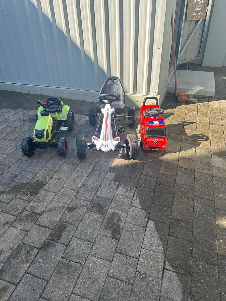 Toys - Image 1