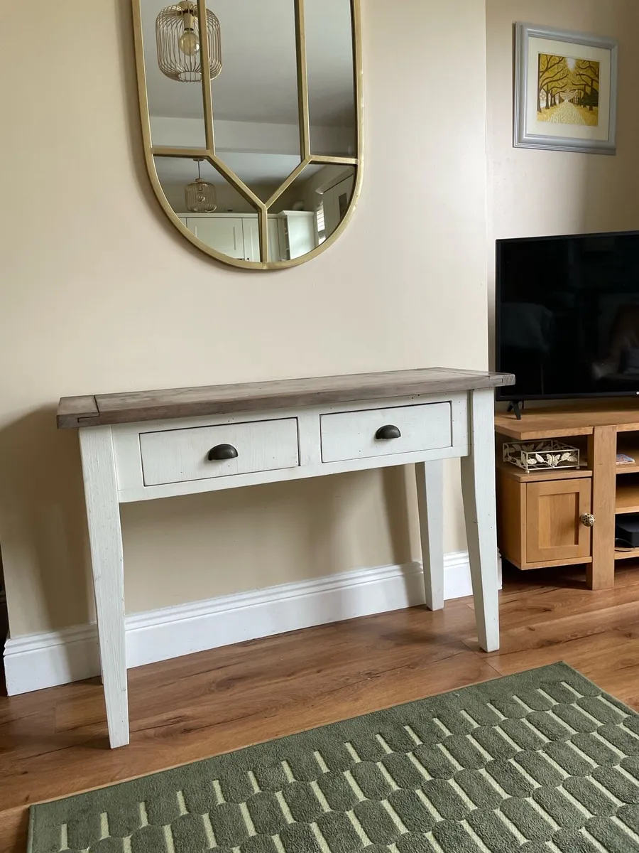 Console Table - Image 1