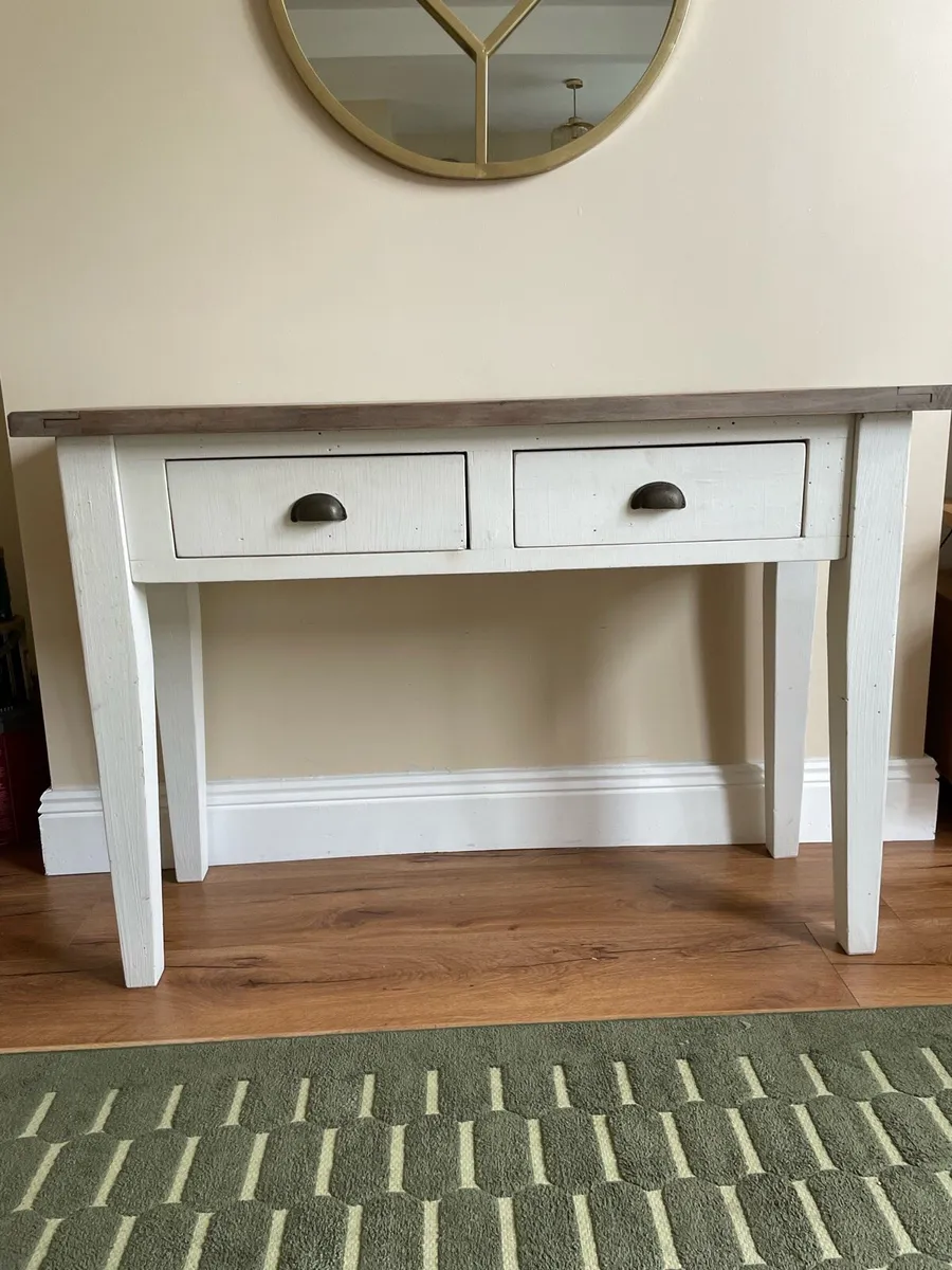 Console Table - Image 2