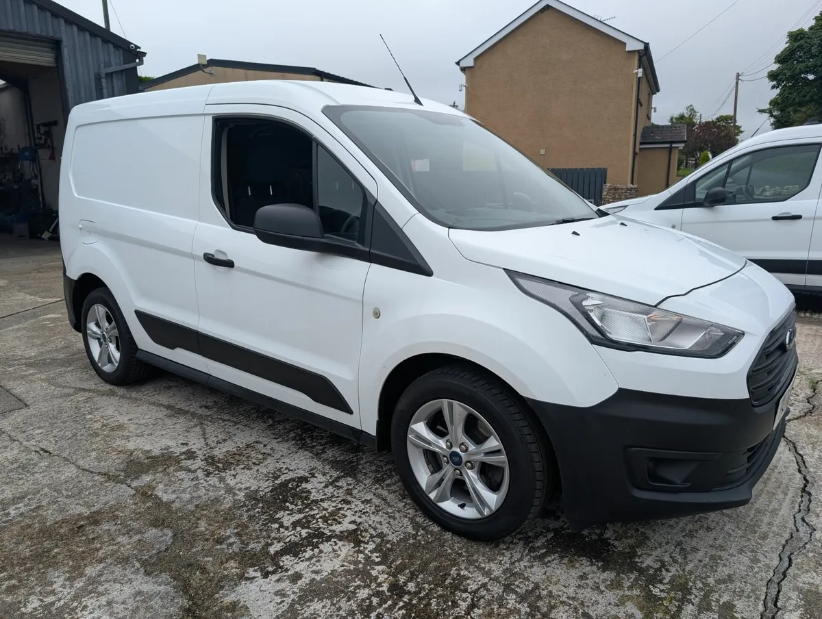 Ford Transit Connect 2021 - Image 3
