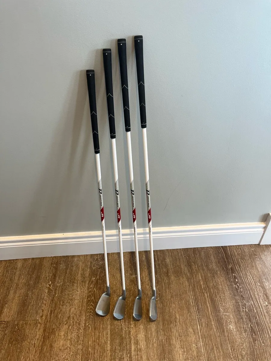 Kids golf clubs Wilson - Image 1