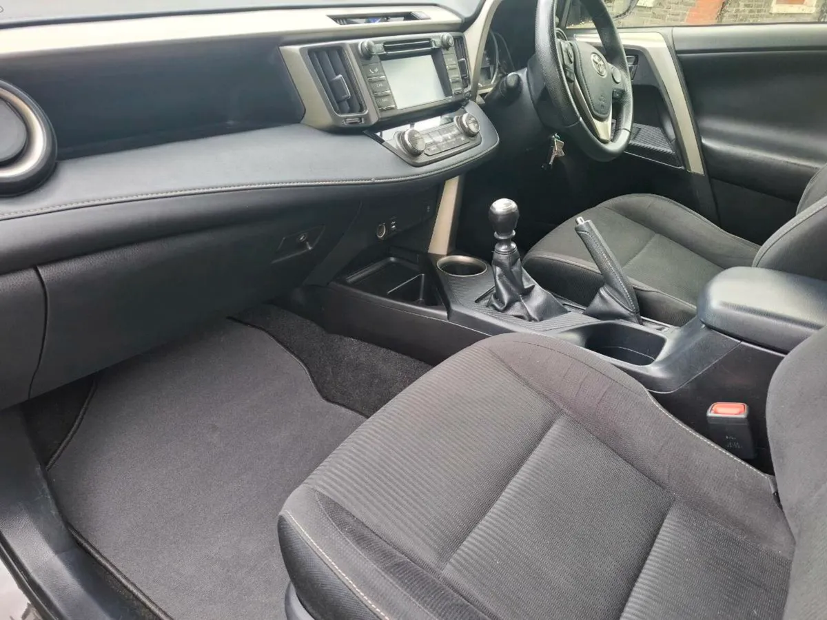 Toyota Rav - Image 3