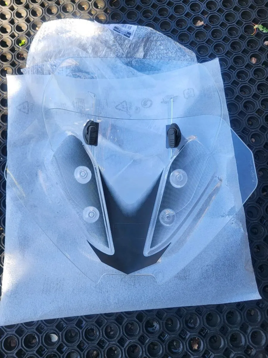 Honda vfr800x crossrunner givi screen - Image 4