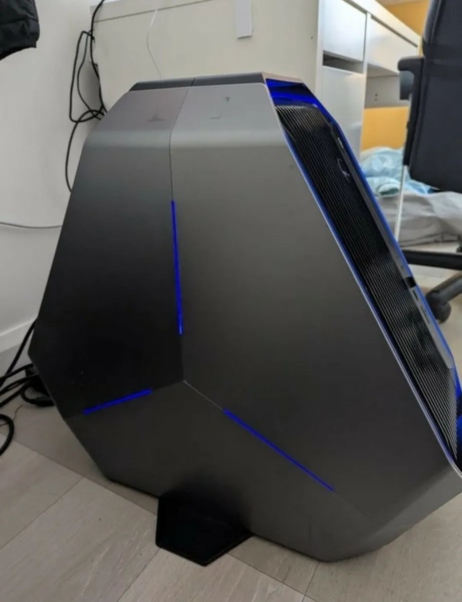 Gaming PC - Image 1