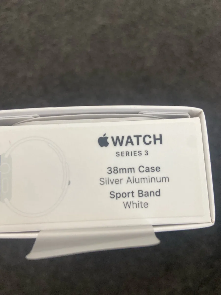 Apple Watch - Image 2