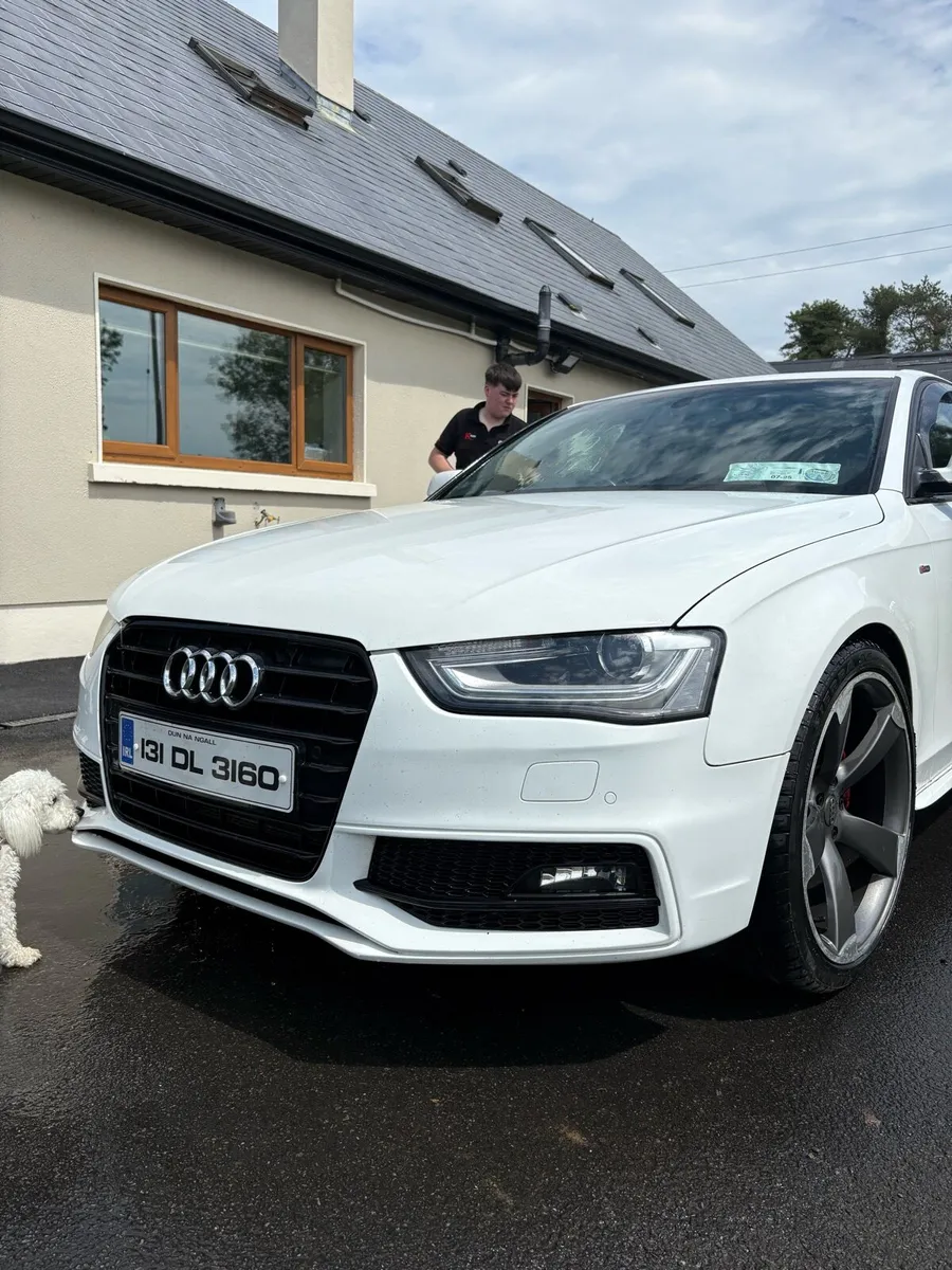 Audi A4 - Image 1