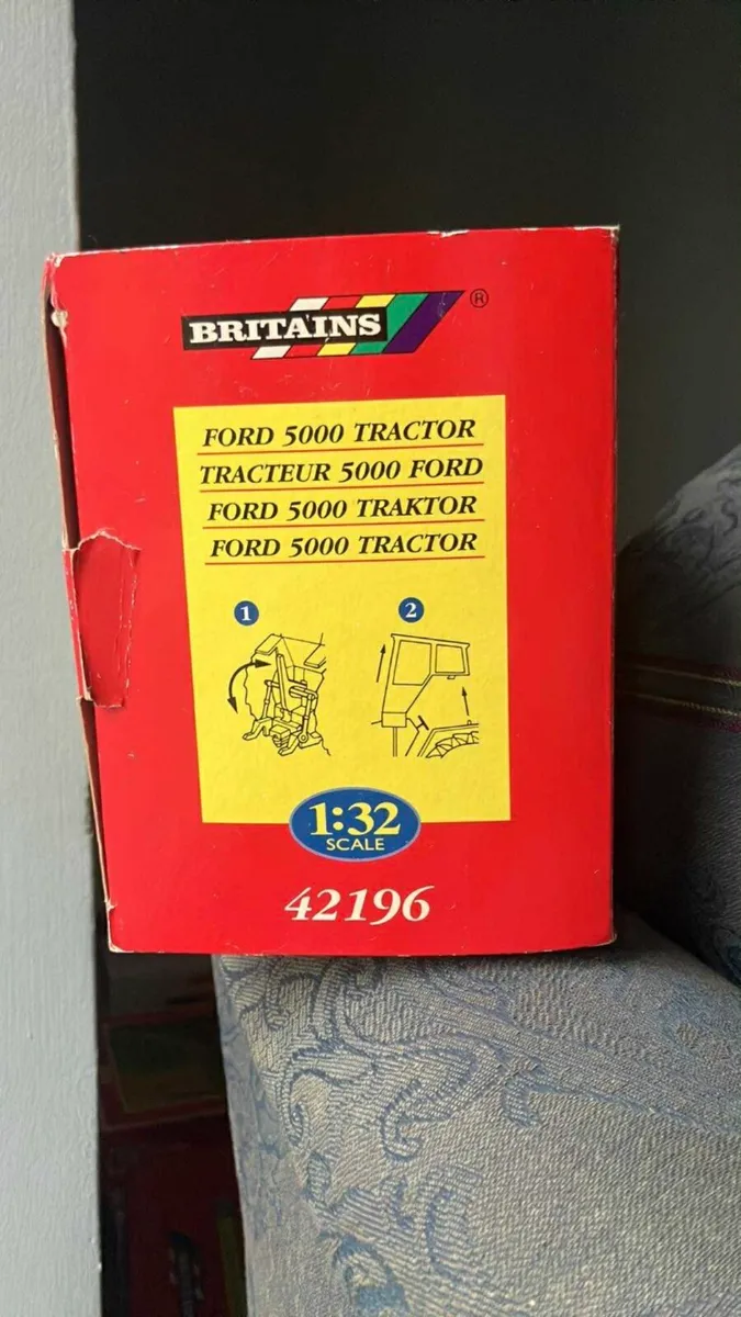 Ford 7000 blue sticker - Image 2