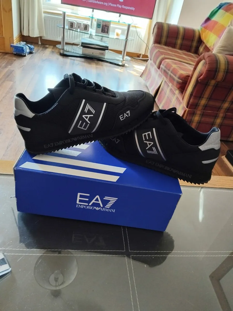 Ea7 trainers