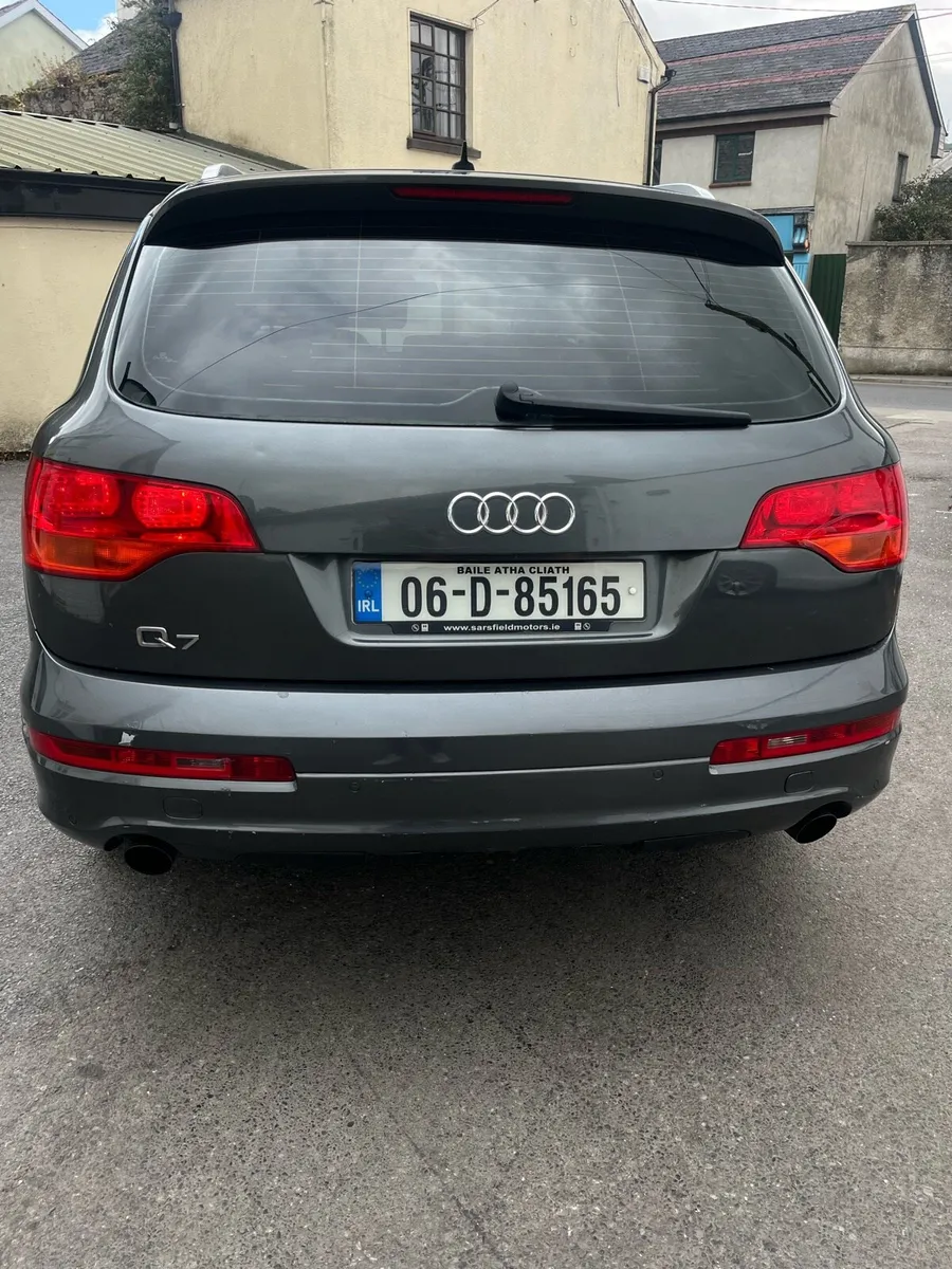 Audi q7 Sline very low mileage new nct - Image 2