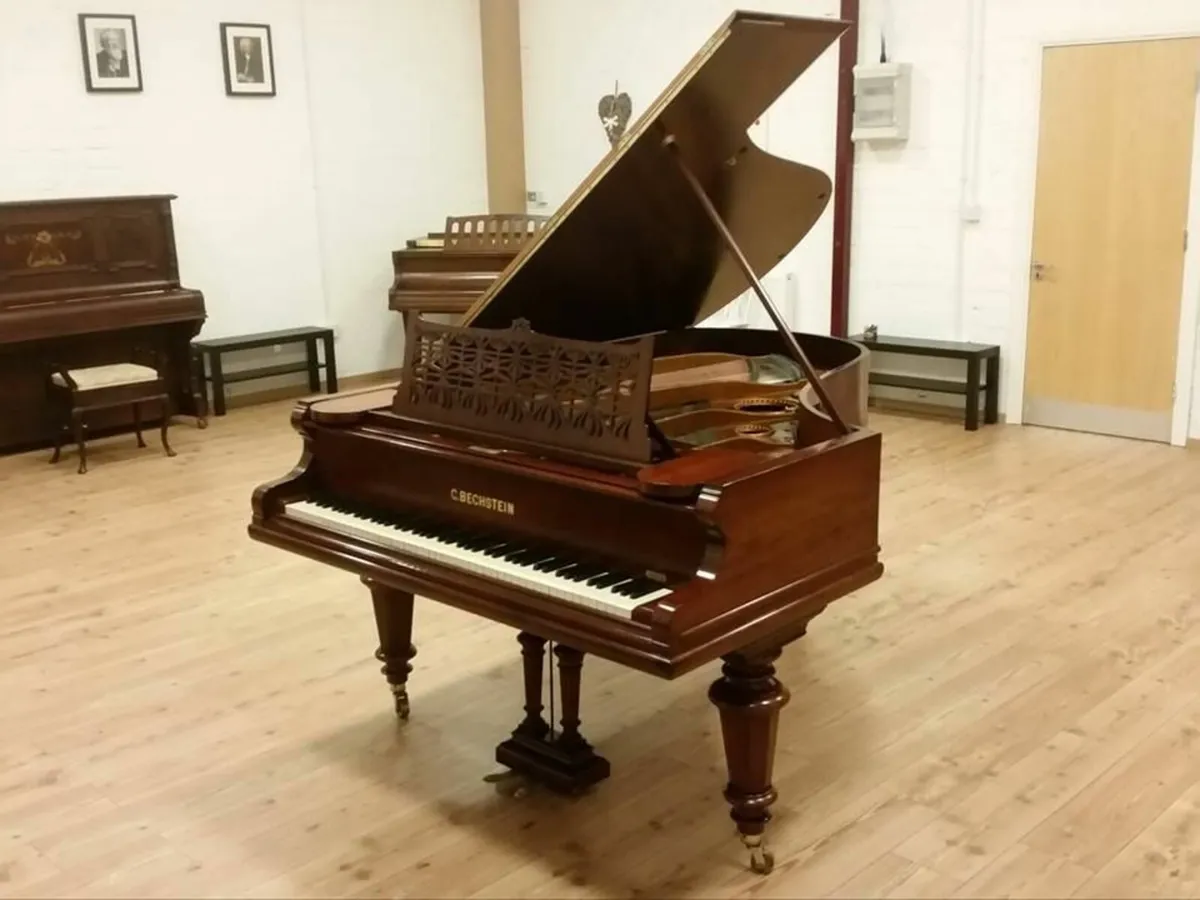 Piano Storage | Short & Long Term