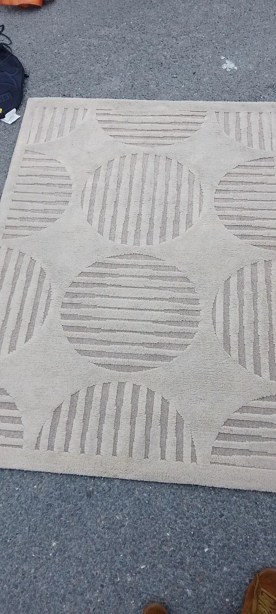 Rug - Image 1