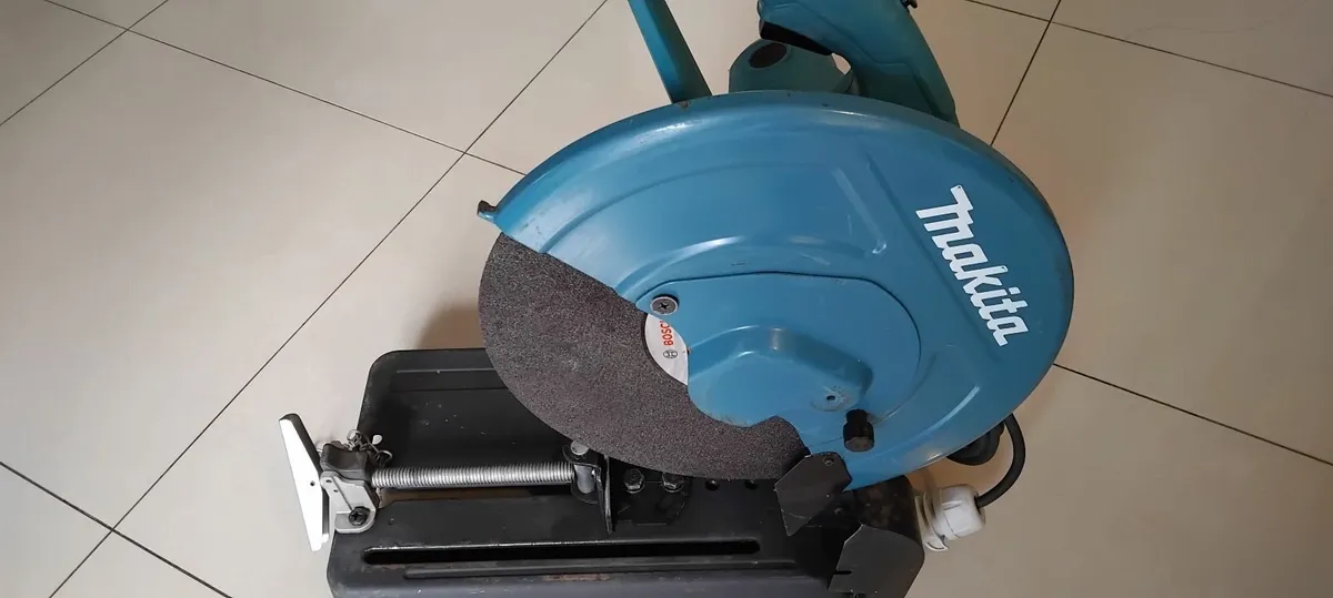 Makita LW1400 Portable Cut Off Saw 110v - Image 3