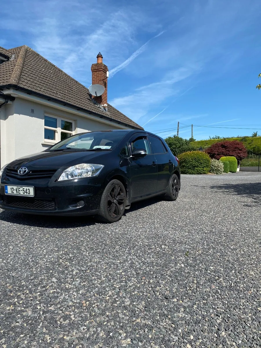 2012 Toyota Auris - Image 4