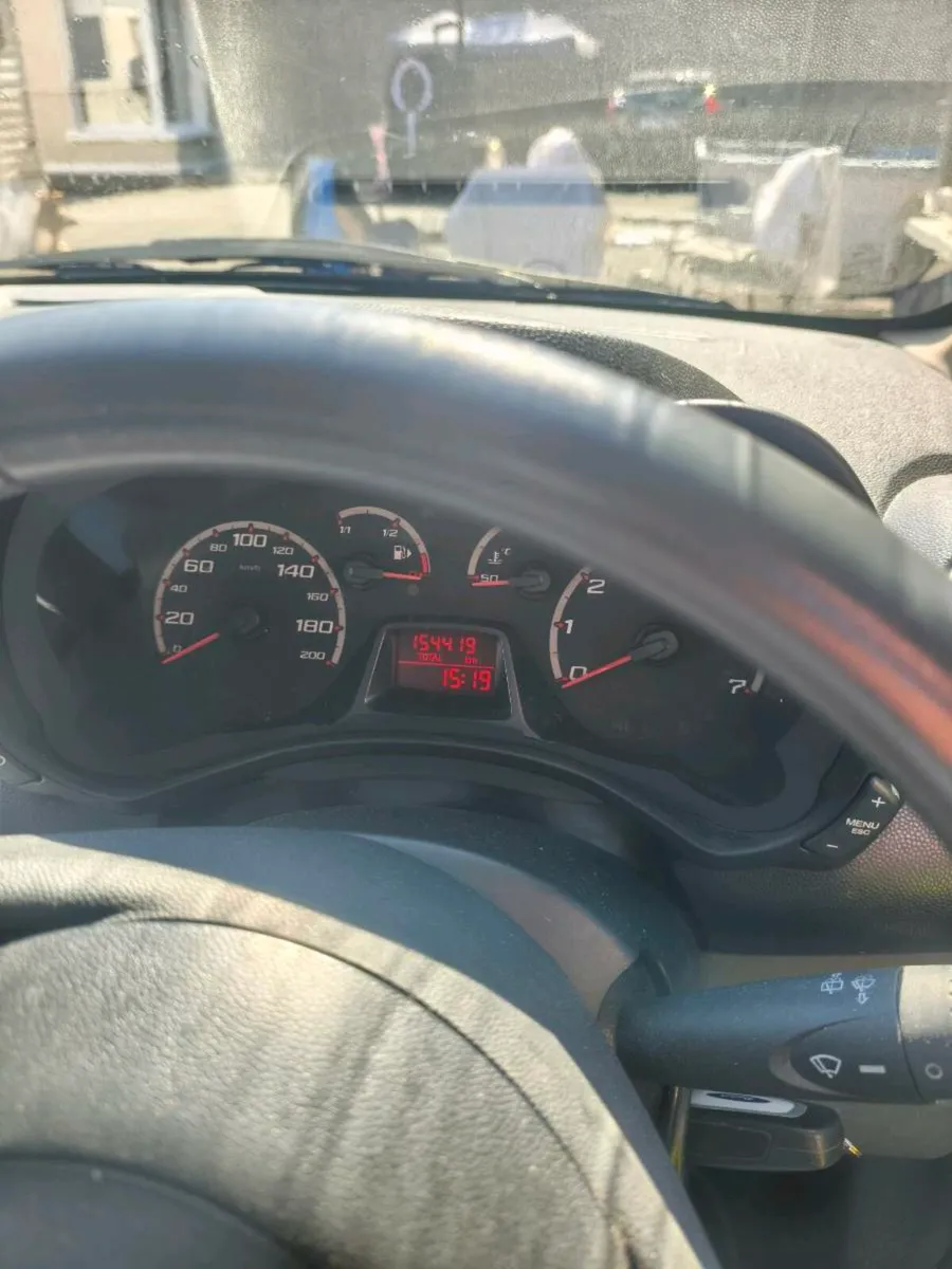 Ford KA - Image 3