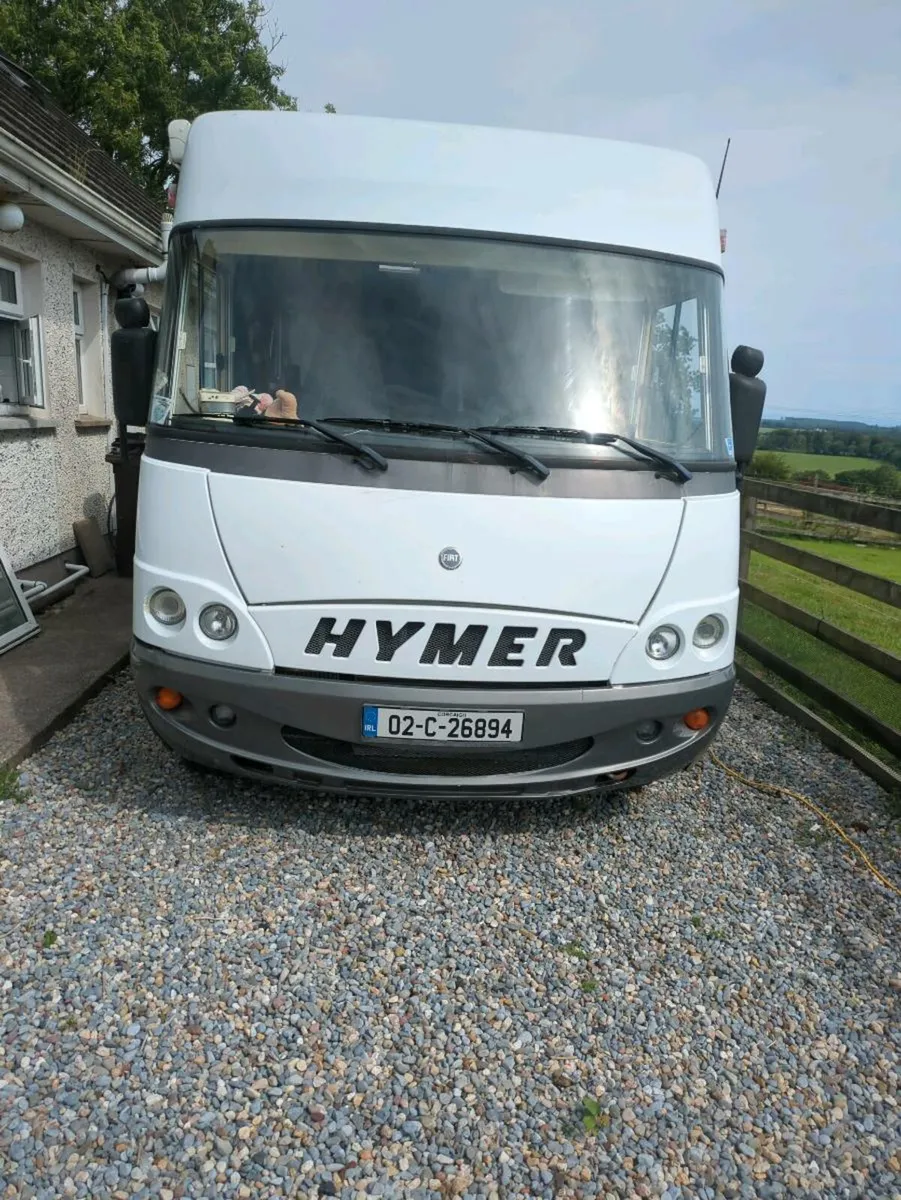 Camper - Image 1