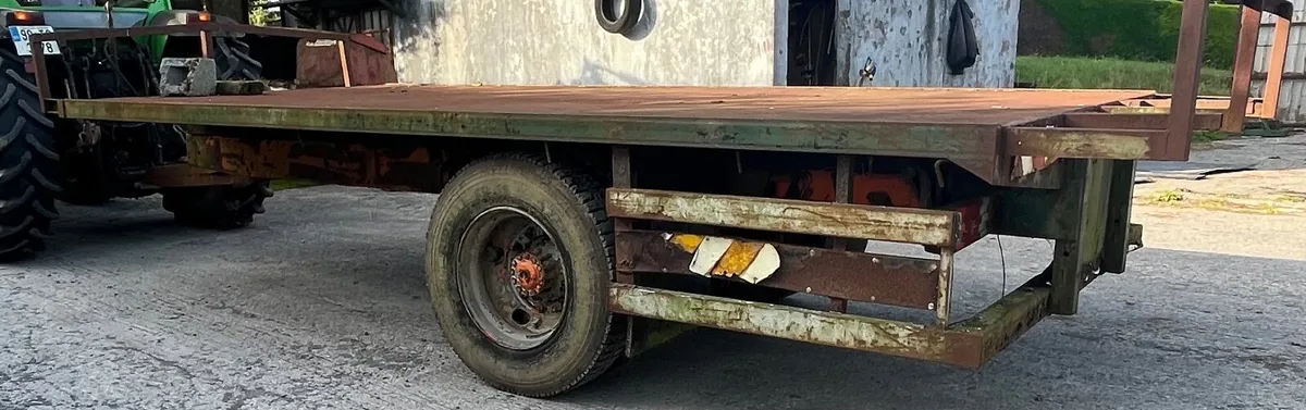 25FT Flat bale Trailer - Image 2