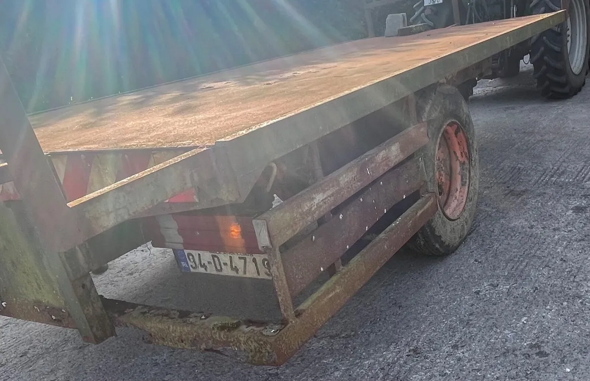 25FT Flat bale Trailer - Image 4