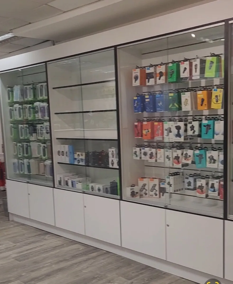Phone shop for sale - Image 2