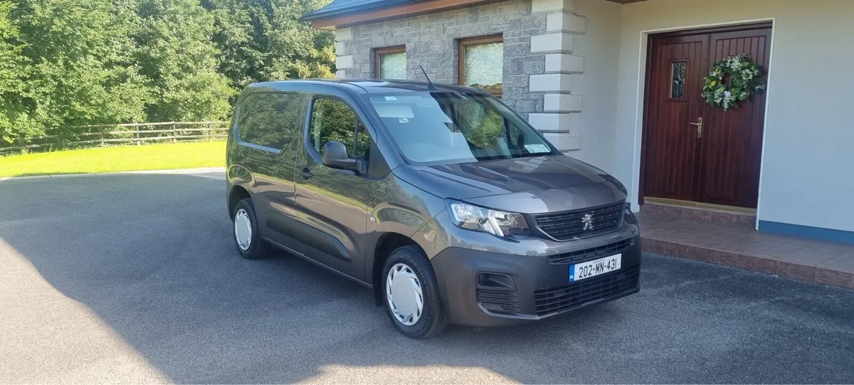 202 Peugeot partner 1.5 Blue HDi - Image 1