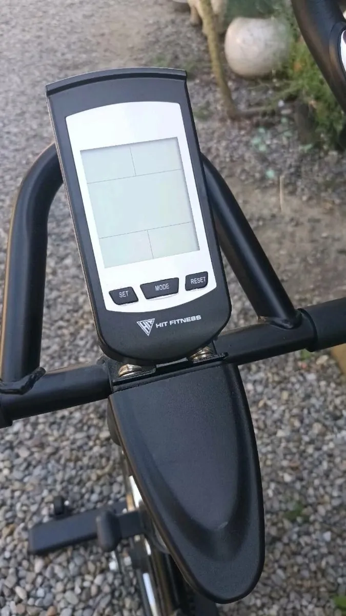 Hit Fitness G6 indoor exercise bike, D18 - Image 3