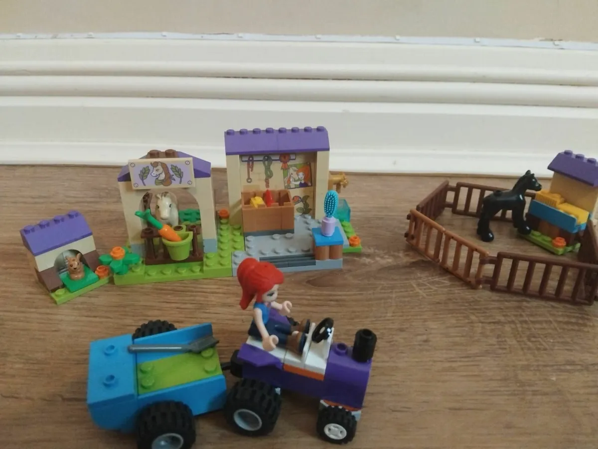 Lego sets. - Image 1