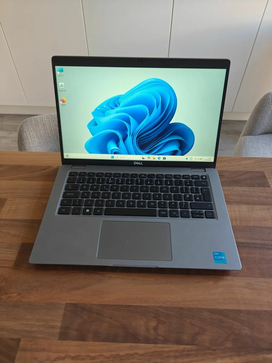 Dell Latitude 5440 Laptop | i3 (13th gen) | 16GB | - Image 1
