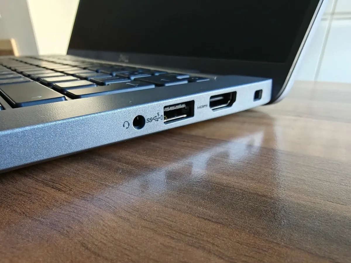 Dell Latitude 5440 Laptop | i3 (13th gen) | 16GB | - Image 2
