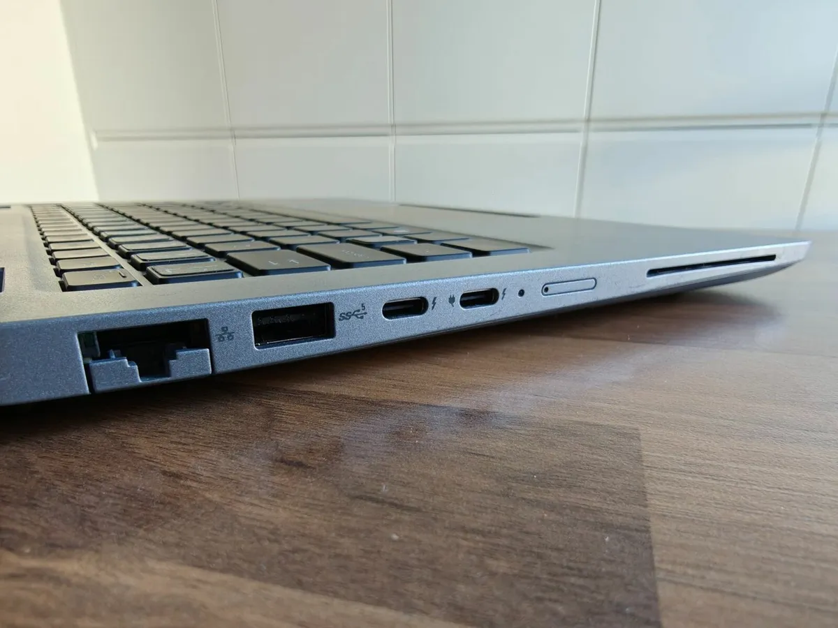 Dell Latitude 5440 Laptop | i3 (13th gen) | 16GB | - Image 4