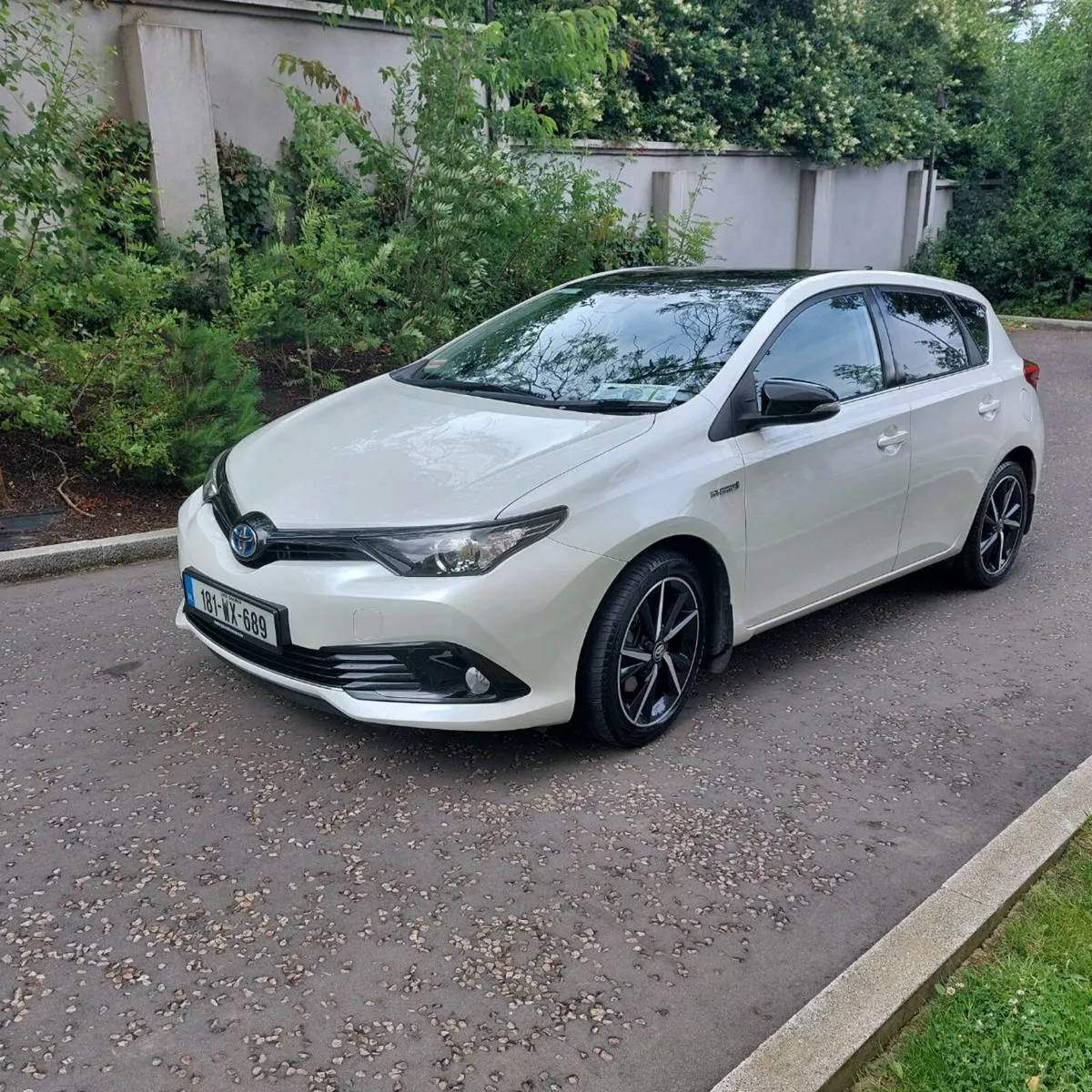 Toyota Auris 2018 - Hybrid Sport - Image 2