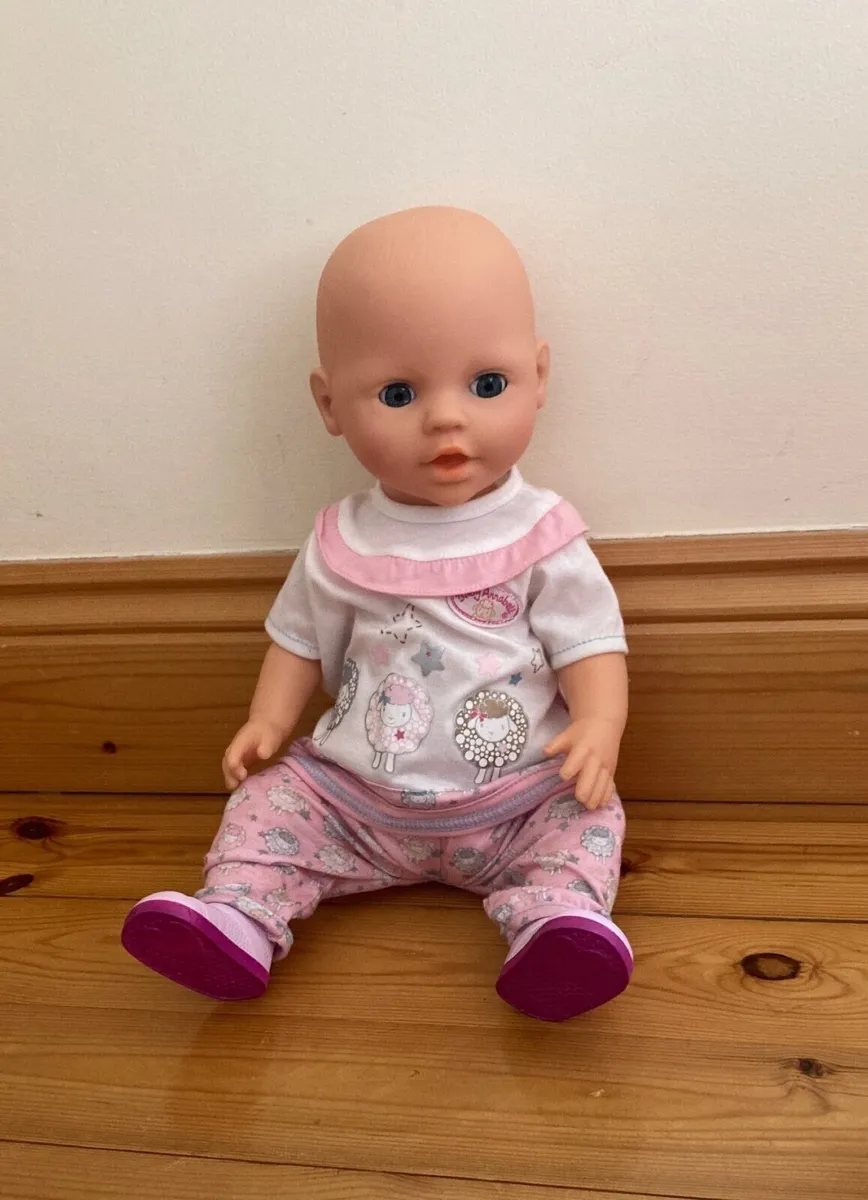 Baby Doll and outfits - Image 1