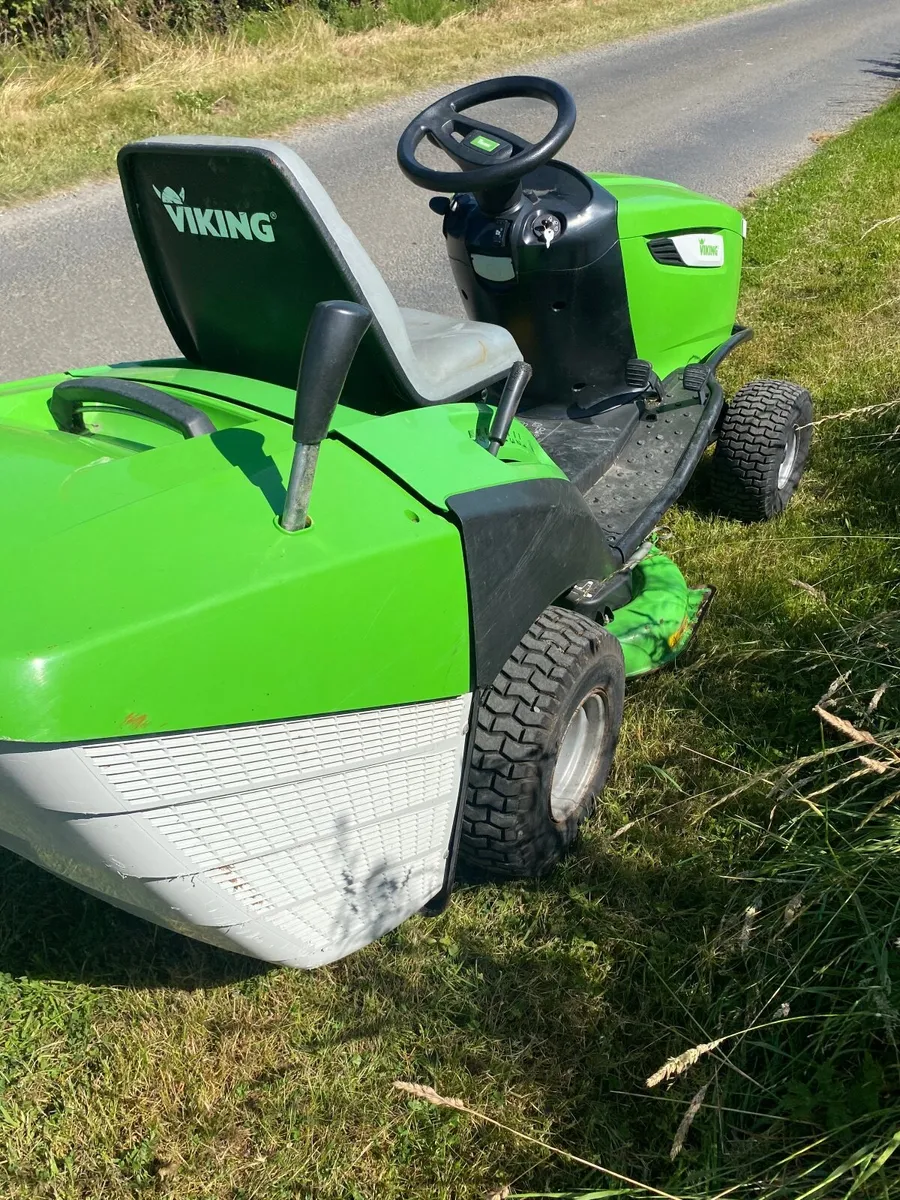 Viking ride on lawnmower - Image 3