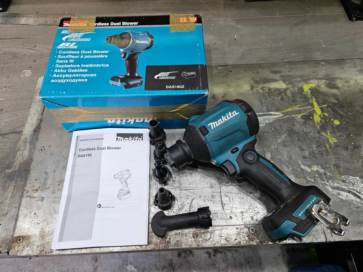 Makita 18v dust blower - Image 1