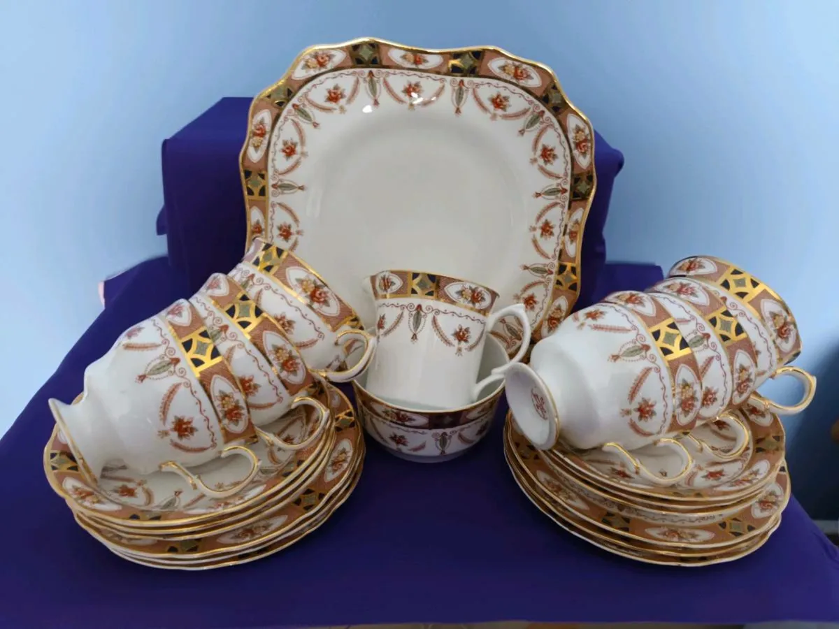 21 piece  ARKLOW BONE China Tea Set. - Image 1