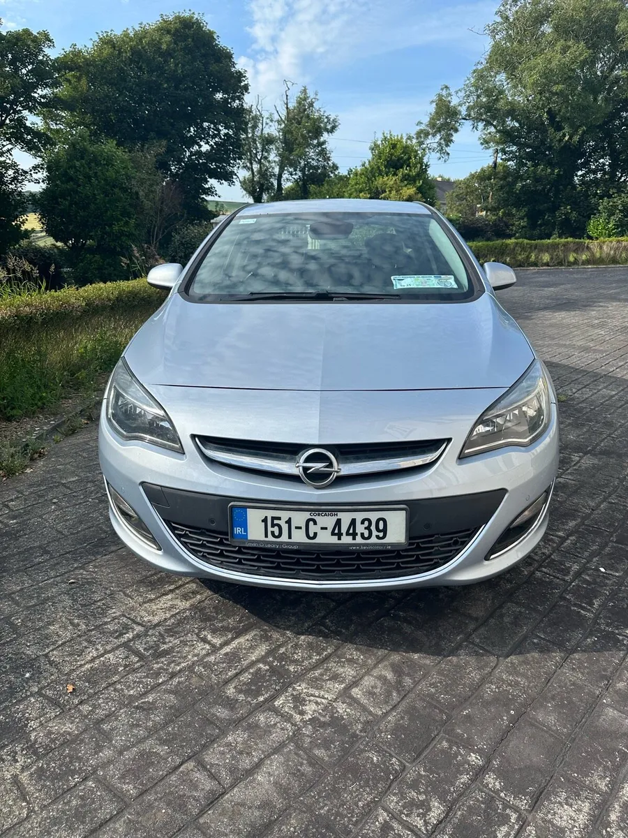 2015 Opel Astra - Image 3