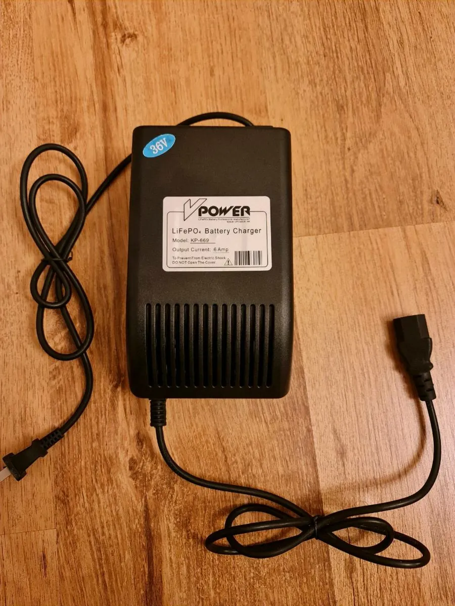 36V battery charger - Image 1