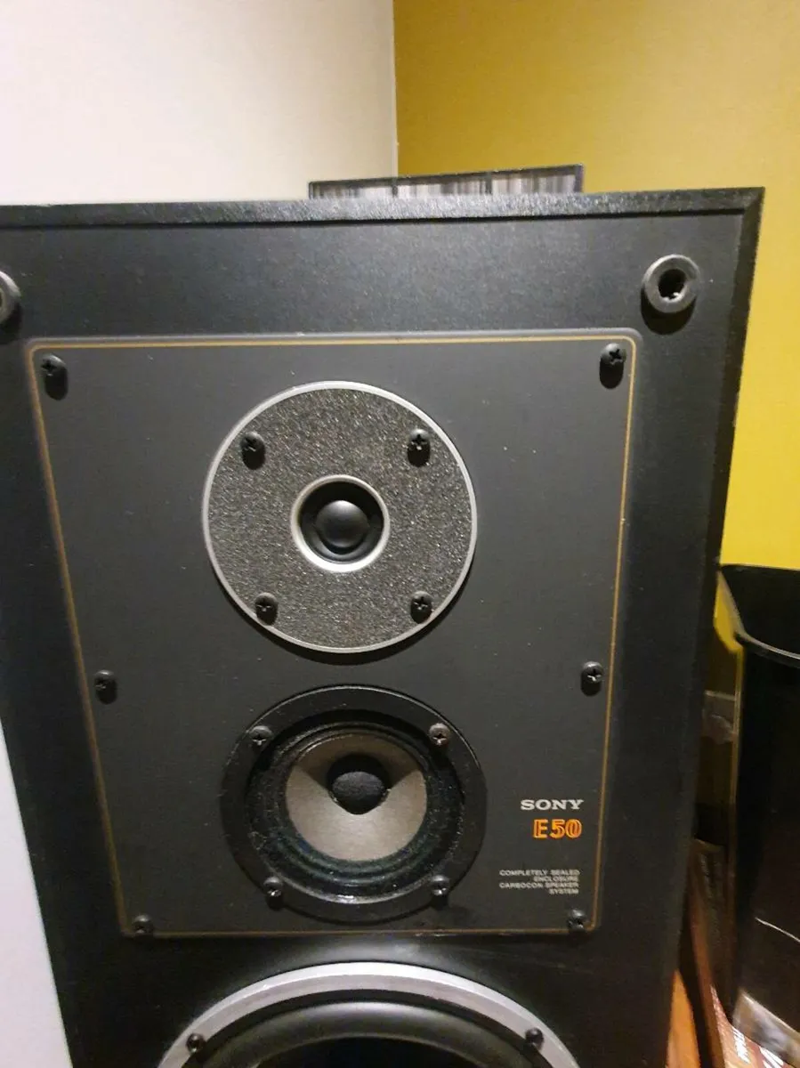 Sony SS-E50 speakers - Image 2