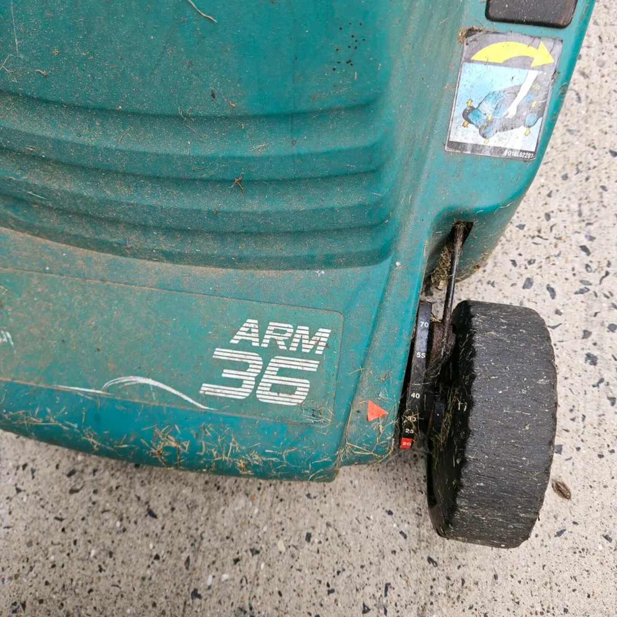 Lawnmower for spare parts - Image 3
