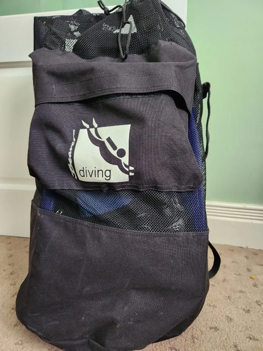 diving gear - Image 2
