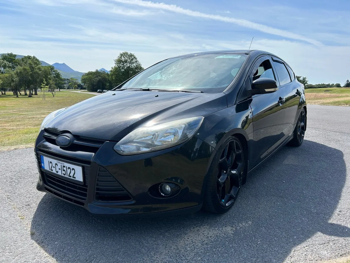 2012 Ford Focus.. Long NCT & New Service - Image 4