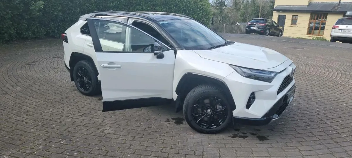 Toyota rav4 sport - Image 4