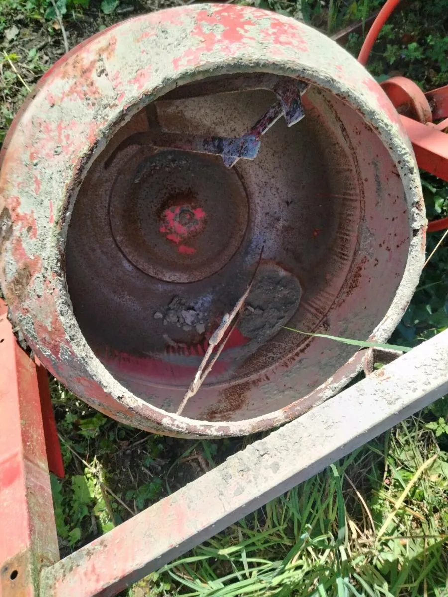 Cement mixer drum - Image 1