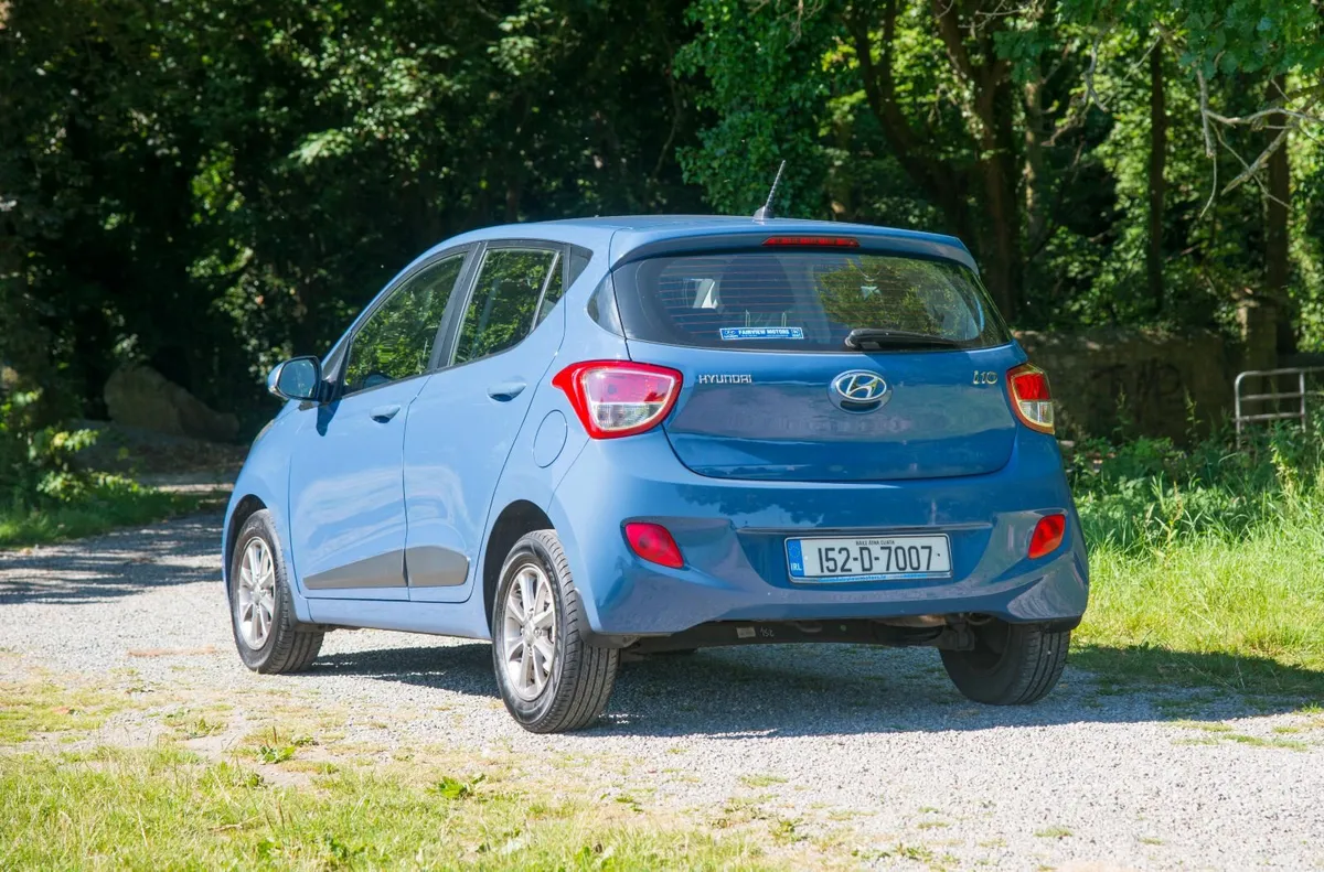 Hyundai i10 Delux, 1.0i, 2015, only 76000kms - Image 3